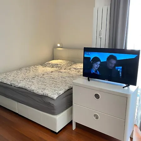 Apartament Charming Salm 15 *